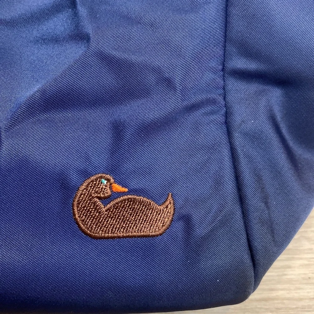Dooney & Bourke Nylon Zipper‎ Tote